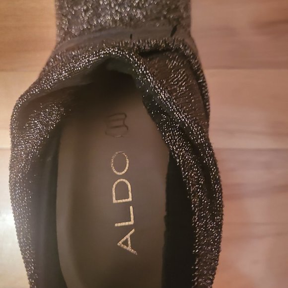 Aldo sock ankle boots. - Picture 5 of 7